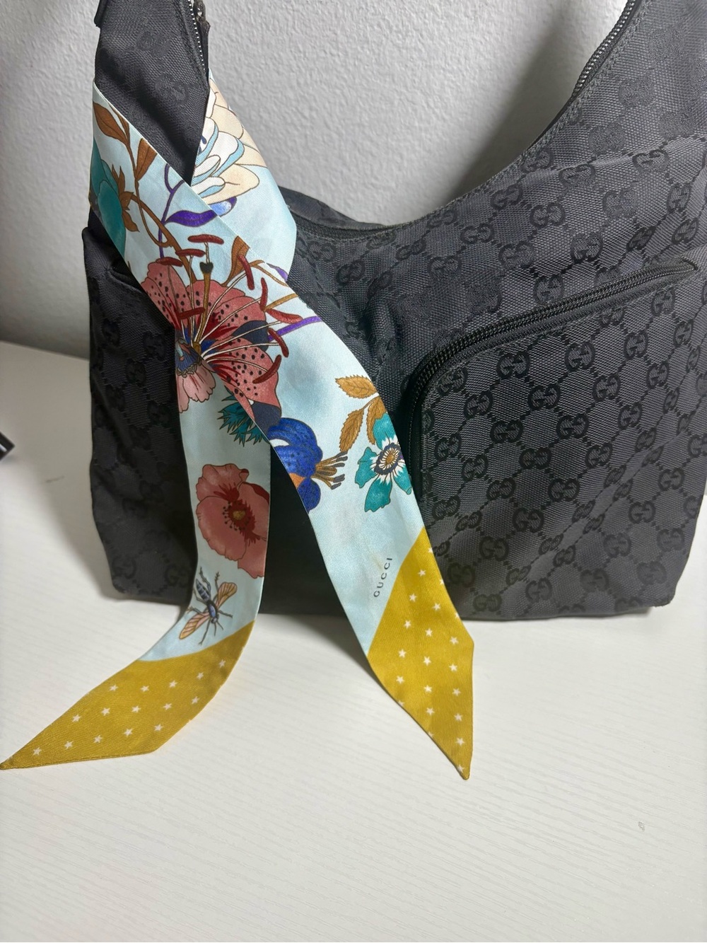 Gucci Flora silk Twilly